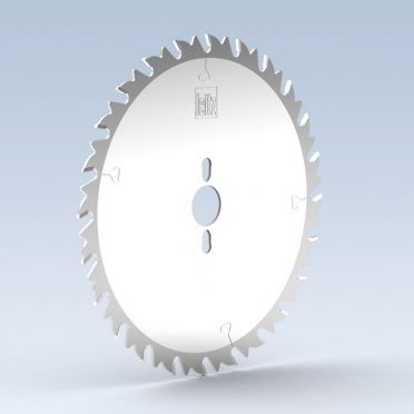 Circular sawblades without clearing edges